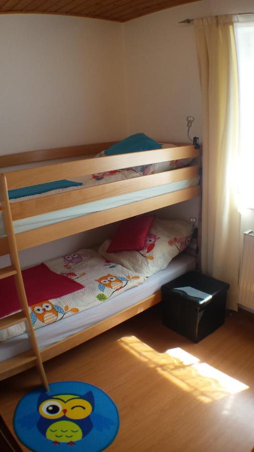 Ferienwohnung Katzenberger Beverungen Zimmer foto